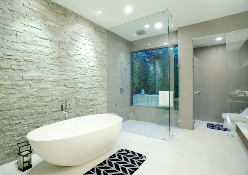 Luxurious soaking tub